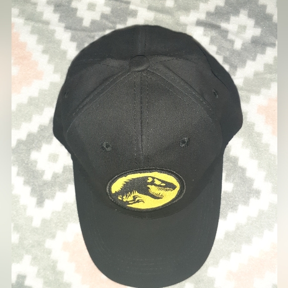 Unisex Jurassic Park World Dominion (2022) Hardee’s/Carls Jr Promo Baseball Hat - Picture 1 of 5